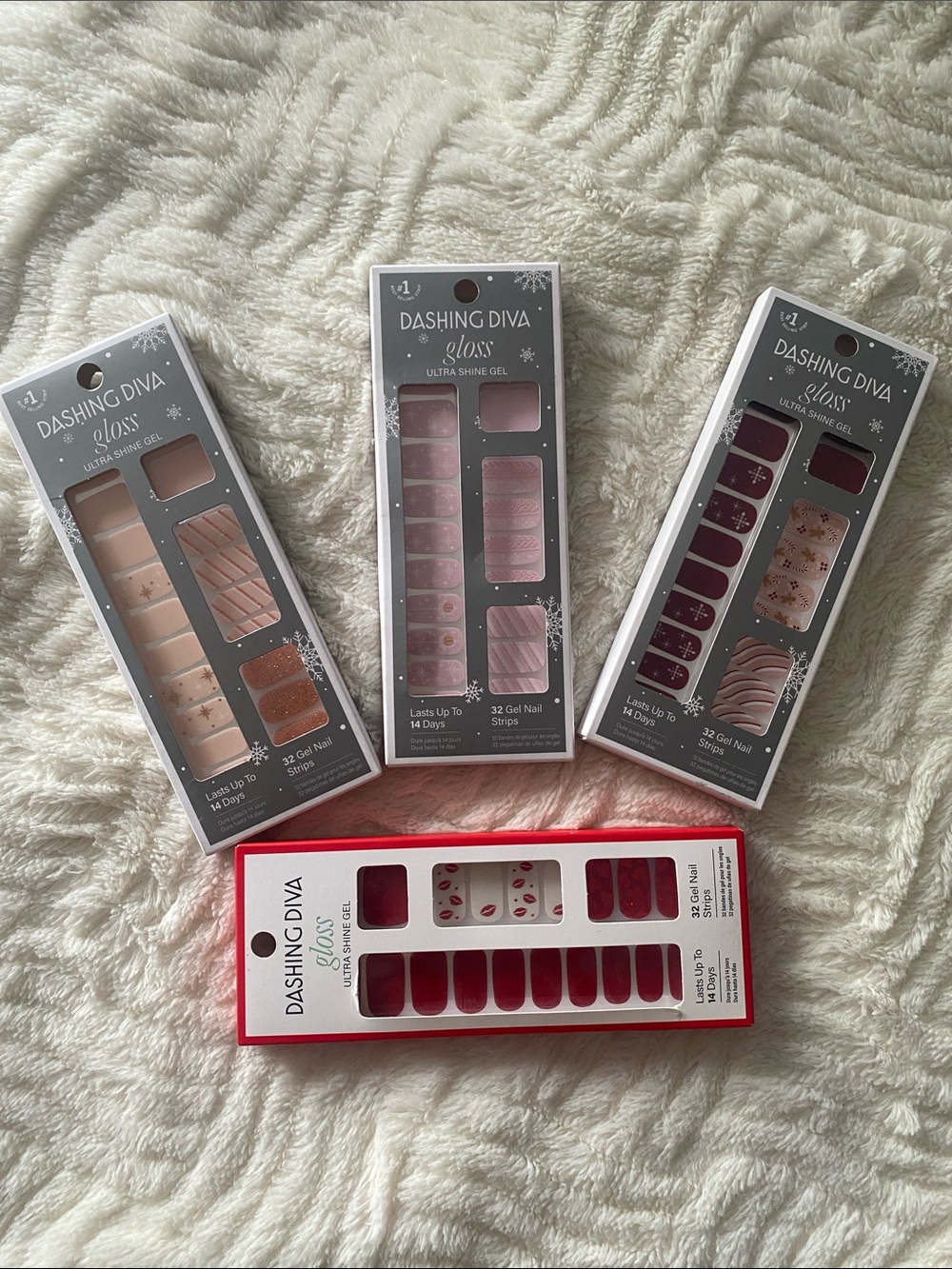 Dashing Diva Press-On Gel Nails - Pink & Red Mix